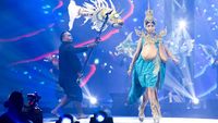 Ini Finalis Miss Universe Thailand yang Pakai Payudara Jadi Kostum Nasional
