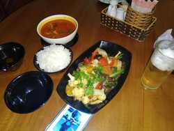 Menikmati Kuliner Seafood di Nha Trang Vietnam