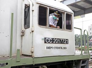 Jalan Panjang Jadi Masinis KAI