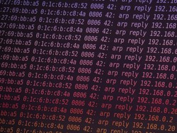 Peretas Bayaran Hantui Politik dan Bisnis di Timur Tengah