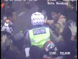 Polisi Usut Demonstran yang Nyaris Aniaya Polantas di Bandung