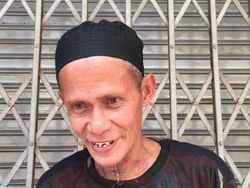 Kesaksian Sekuriti Bioskop Saat Massa Membakar Halte dan Grand Theater Senen