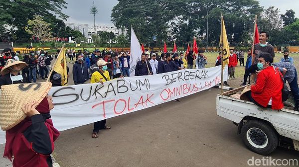 Seruan Tolak UU Cipta Kerja Kembali Bergema di Sukabumi