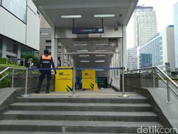 Stasiun MRT Bundaran HI Tetap Operasi Meski Dirusak, Begini Kondisinya