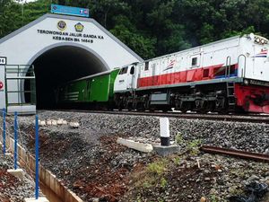 Terkini! Penampakan Jalur Ganda KA Cirebon-Jombang 550 Km