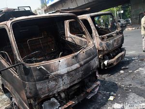 10 Admin-Kreator Grup Medsos Perusuh Demo Omnibus Law Diringkus!