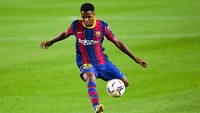 Selanjutnya ada penyerang sayap Barcelona berusia 17 tahun, Ansu Fati. Dirinya cukup tokcer di awal musim ini (Getty Images/David Ramos)