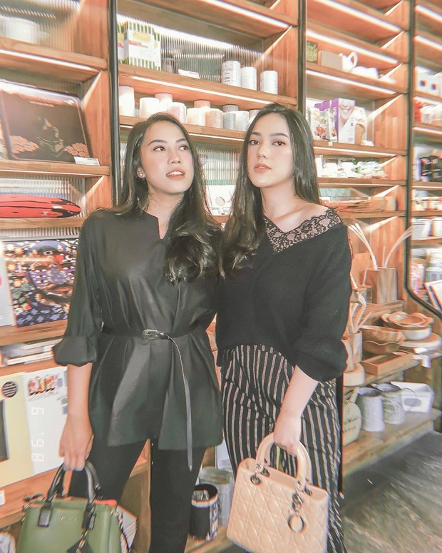 Foto: instagram.com/nabilagardena Syle kompak influencer kakak adik.