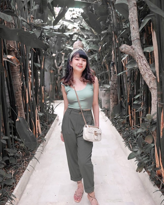 Holiday outfits ala Ghea