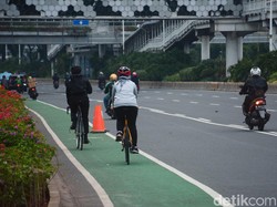 Pemotor Tak Setuju Jalur Sepeda Permanen: Kalau Ketabrak Kita Disalahin!