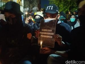 Massa Kembali Turun Jalan di Semarang, Tuntut 4 Mahasiswa Dibebaskan