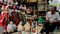 Begini Cara Perajin Wayang Golek Bertahan di Tengah Pandemi