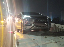 Ada Kecelakaan Beruntun, Tol Layang Cikampek Arah Jakarta Ditutup Sementara