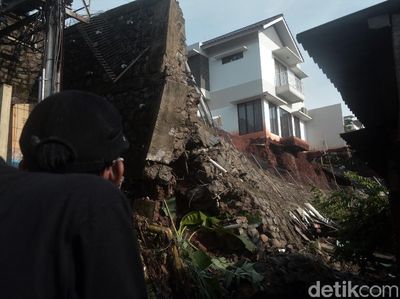 Potret Kondisi Terkini Longsor di Ciganjur Jaksel