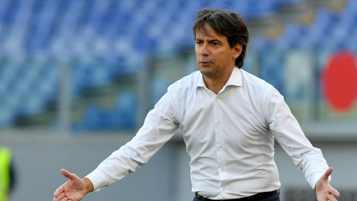 ROME, ITALY - OCTOBER 04: SS Lazio head coach Simone Inzaghi reacts during the Serie A match between SS Lazio and FC Internazionale at Stadio Olimpico on October 04, 2020 in Rome, Italy. (Photo by Marco Rosi - SS Lazio/Getty Images)