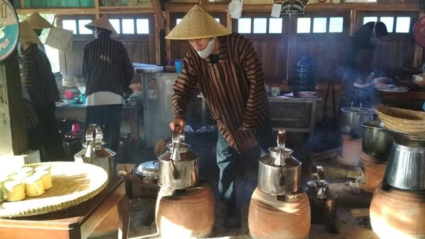Foto: 4 Wisata Kuliner di Talun Cirebon yang Menggoyang Lidah