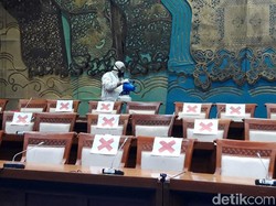 COVID di Senayan Melonjak, DPR Batasi Kapasitas Ruang Rapat Maksimal 30%