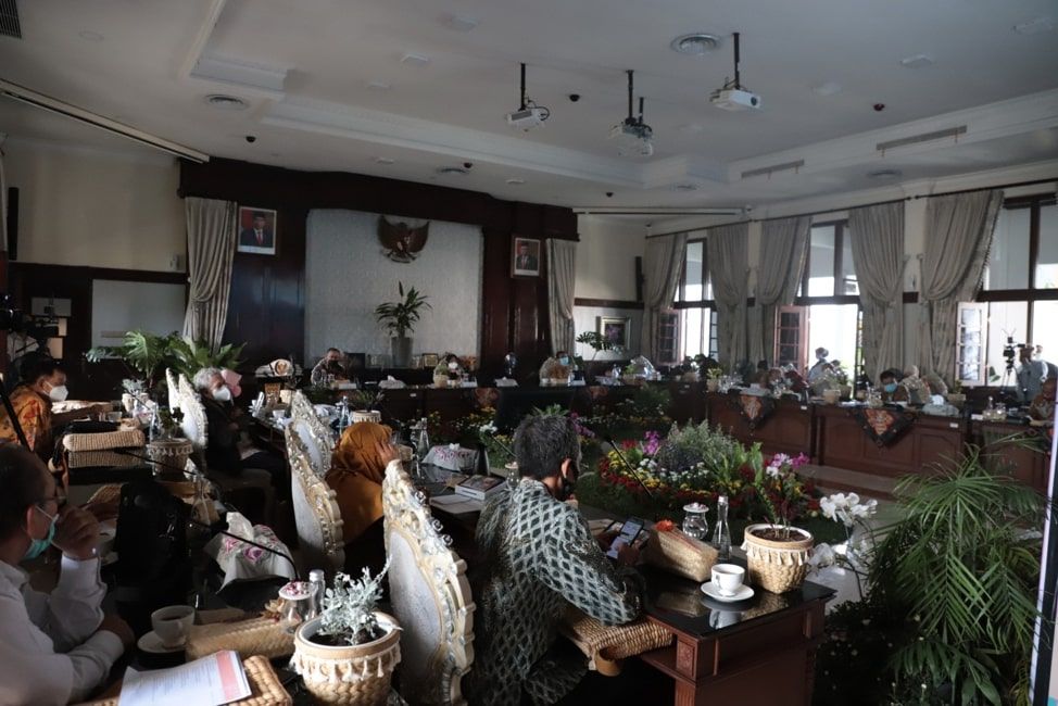 adv surabaya