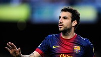 Di sektor lini tengah, David Moyes juga mengincar Cesc Fabregas dari Barcelona yang si pemain itu ingin kembali merumput ke Inggris. Sayang, Fabregas memilih Chelsea karena dibujuk Jose Mourinho (Getty Images)
