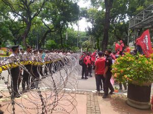 Antisipasi Demo PA 212 Dkk, Lalin Sekitar Istana Ditutup Malam Ini Antisipasi Demo PA 212 Dkk, Lalin Sekitar Istana Ditutup Malam Ini
