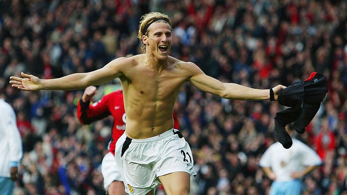 Diego Forlan semasa di MU. (Foto: Getty Images/Laurence Griffiths)