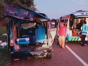 Sopir Mengantuk, Penyebab Kecelakaan Maut di Km 70 Tol Cikampek