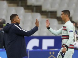 Kylian Mbappe Vs Cristiano Ronaldo Sang Idola