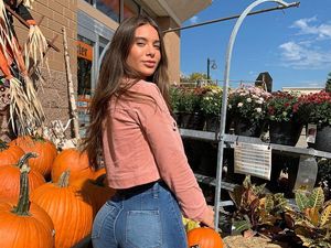 Kebanyakan Adegan Ranjang, Mantan Bintang Porno Ini Mati Rasa