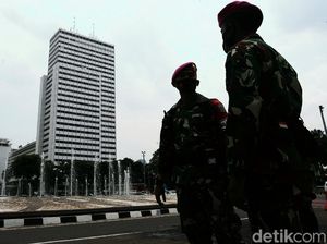 PSBB Transisi, Marinir Disiagakan di Bundaran HI