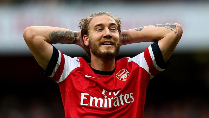 LONDON, ENGLAND - OCTOBER 19:  Nicklas Bendtner of Arsenal reacts during the Barclays Premier League match between Arsenal and Norwich City at Emirates Stadium on October 19, 2013 in London, England.  (Photo by Paul Gilham/Getty Images)