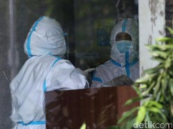 Foto Viral Syekh Ali Jaber Diduga Diambil Perawat, Ini Kata PPNI