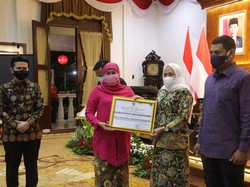 Gubernur Jatim Apresiasi Pemkab Bojonegoro yang Capai UHC