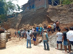 Polisi Selidiki Longsor yang Tewaskan 2 Pekerja di Kudus