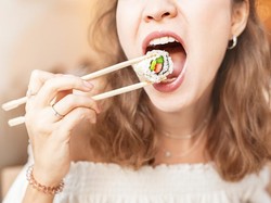 5 Kesalahan Saat Makan Sushi yang Banyak Dilakukan Orang Indonesia