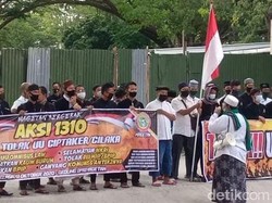 Tolak Omnibus Law, Massa GUIB di Magetan Serukan Ganyang Komunis