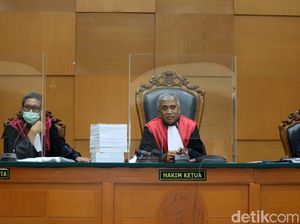 Cerita Suami Anita Kolopaking soal Komunikasi Istrinya dengan Djoko Tjandra Cerita Suami Anita Kolopaking soal Komunikasi Istrinya dengan Djoko Tjandra
