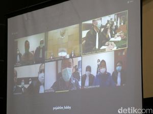 Hakim Tegur Prasetijo Pakai Seragam Polri di Sidang: Semua Sama di Mata Hukum Hakim Tegur Prasetijo Pakai Seragam Polri di Sidang: Semua Sama di Mata Hukum