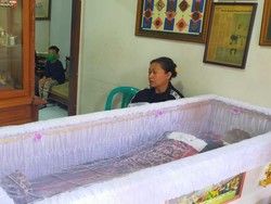 Pemegang Rekor Nasional Maraton Eduardus Nabunome Tutup Usia