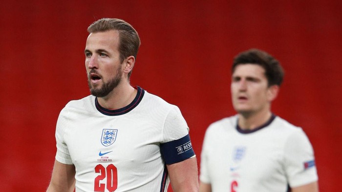 LONDON, ENGLAND - OCTOBER 11: Harry Kane of England looks on during the UEFA Nations League group stage match between England and Belgium at Wembley Stadium on October 11, 2020 in London, England. Football Stadiums around Europe remain empty due to the Coronavirus Pandemic as Government social distancing laws prohibit fans inside venues resulting in fixtures being played behind closed doors. (Photo by Ian Walton - Pool/Getty Images)