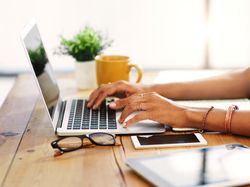 6 Situs Template CV Gratis dan Cara Menulis Riwayat Hidup