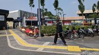 Jelang Demo Omnibus Law, Kawasan Tanah Abang Terpantau Normal