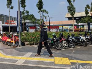 Jelang Demo Omnibus Law, Kawasan Tanah Abang Terpantau Normal