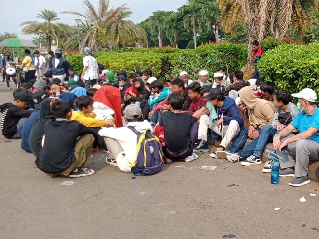 KPAI Turun ke Lokasi Demo di Istana, Temukan Anak-anak Terlibat Aksi KPAI Turun ke Lokasi Demo di Istana, Temukan Anak-anak Terlibat Aksi
