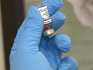 Skema Penerimaan Vaksinasi Corona, Siapa yang Diprioritaskan? Skema Penerimaan Vaksinasi Corona, Siapa yang Diprioritaskan?