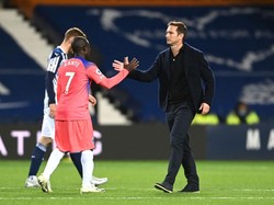 NGolo Kante dan Frank Lampard Lagi Dingin