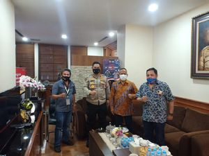 Cegah Kekerasan Jurnalis, Polri Siapkan Rompi Khusus Wartawan Peliput Demo Cegah Kekerasan Jurnalis, Polri Siapkan Rompi Khusus Wartawan Peliput Demo