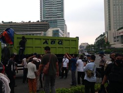 Hadang Truk di Jaktim, Ratusan Remaja Hendak ke Monas Diciduk di HI