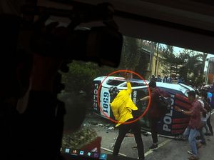 Rusak Mobil Polisi Saat Demo, Mahasiswa Gadungan Diciduk