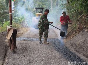 30 Tahun Menanti, Warga Pelosok Tasikmalaya Akhirnya Punya Jalan Mulus 30 Tahun Menanti, Warga Pelosok Tasikmalaya Akhirnya Punya Jalan Mulus