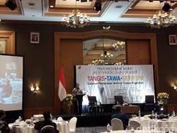 Ahok Absen di Acara Anggota DPRD DKI, Titip Salam ke Anies